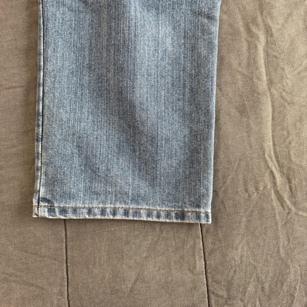 Carhartt Relaxed Fit Work Jeans BD1483-M Utility Denim Medium Wash Blue 42x32 - Picture 8 of 14